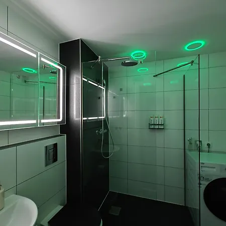 Apartment Modern Neuburg O - Neu - 2 Zimmer, Komfort, Ausgestattet, Smart Tv, Wi-fi Neuburg an Der Donau